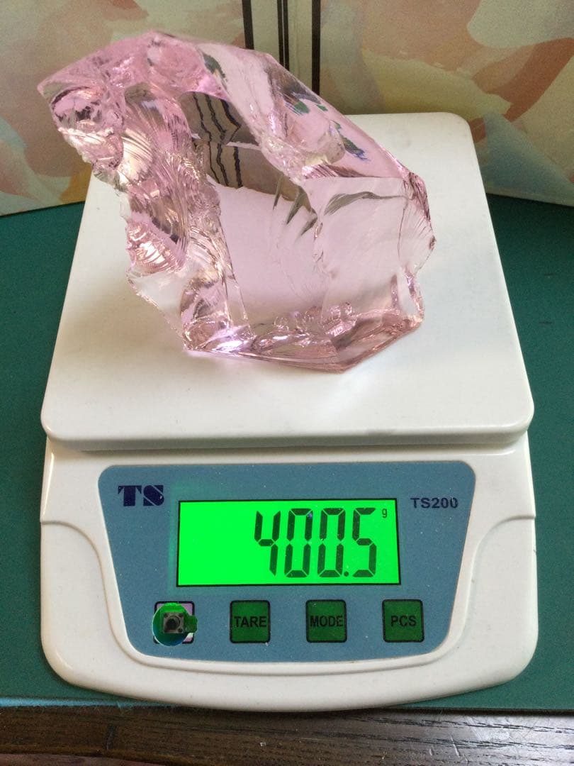 アンダラクリスタル虹入り原石　& ガーデン水晶6角柱　水晶　観賞石