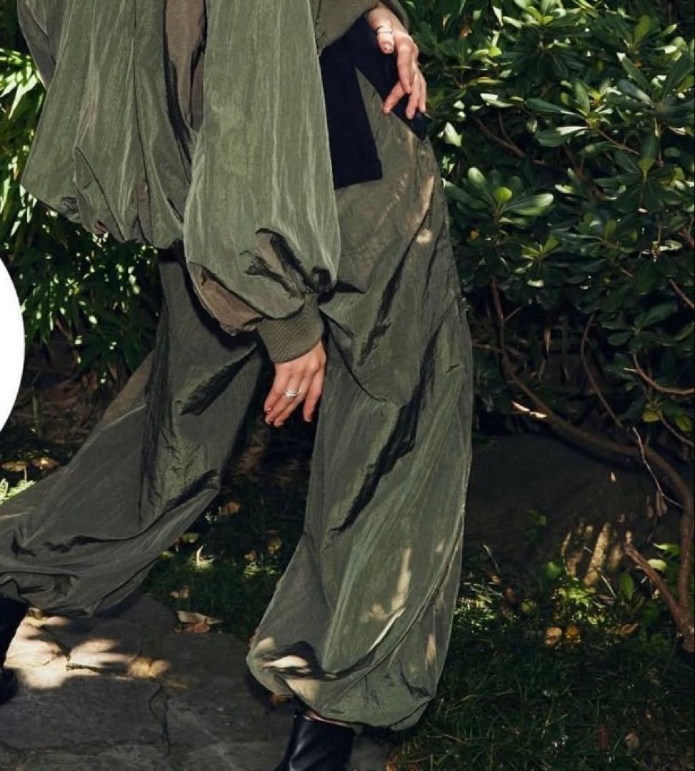 OMMO バルーンギャザーパンツ　un3d OMMO バルーンギャザーパンツ un3d