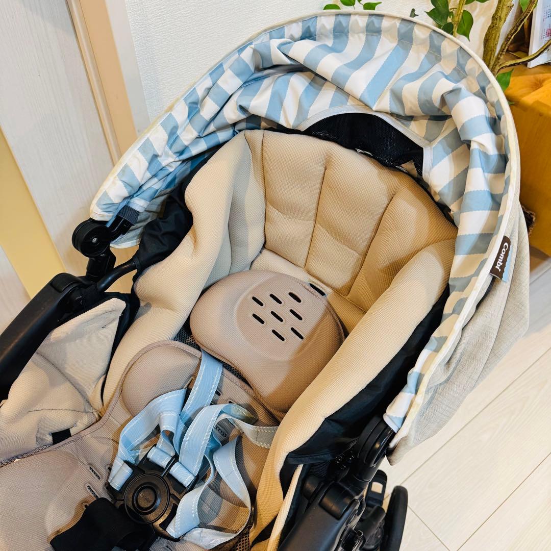 チィ コンビ　メチャカルハンディ　オート4キャス　ベビーカー ベージュ