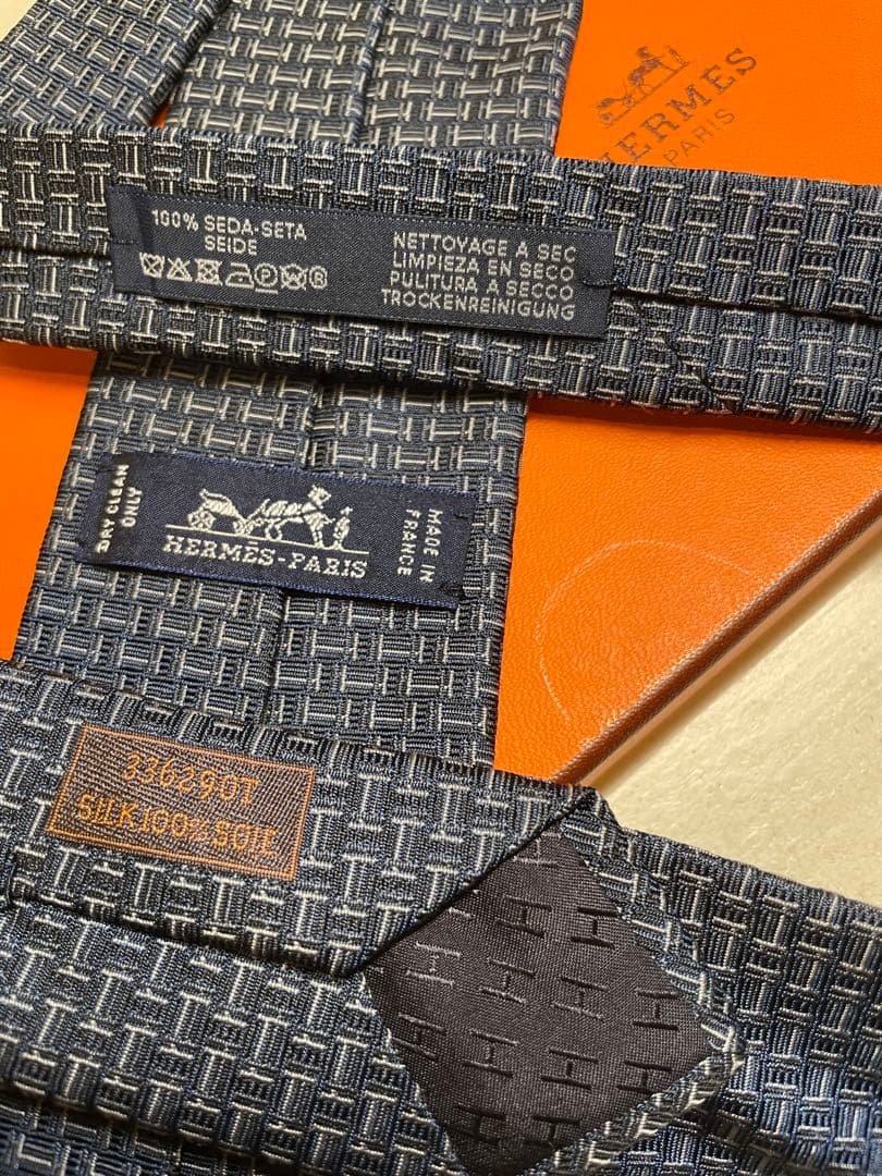 【新品未使用】HERMES ネイビー H総柄ネクタイ　シルク100% 成人式向け 楽天市場】【新品未使用】Hermès エルメス ネクタイ シルク100