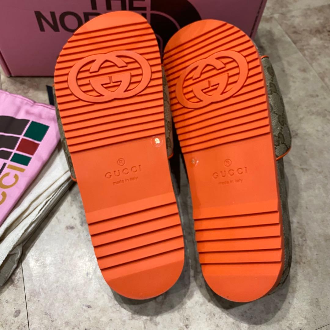 新品同様 グッチ ノースフェイス レザー GGモノグラム柄 サンダル 10