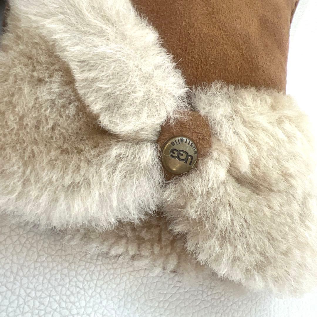 UGG スエード 手袋 リボン付き サイズL - メルカリ