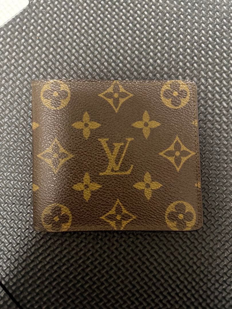 LOUIS VUITTON ルイヴィトン モノグラム 二つ折り 財布