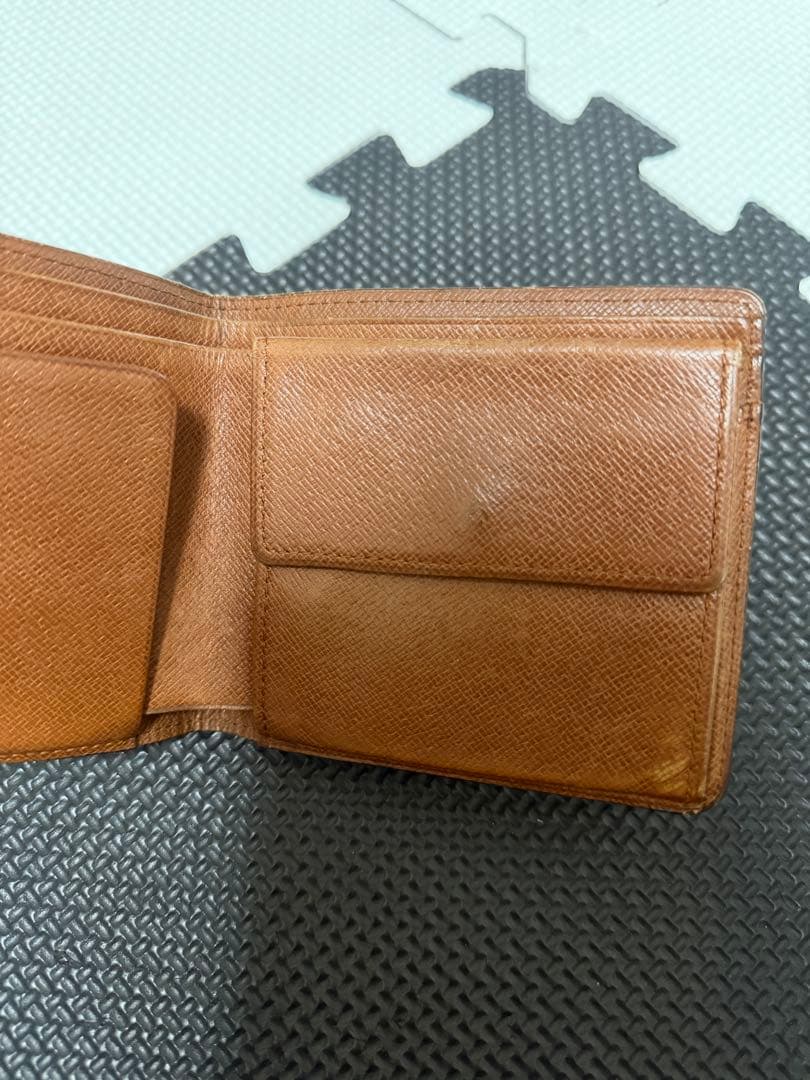 LOUIS VUITTON ルイヴィトン モノグラム 二つ折り 財布