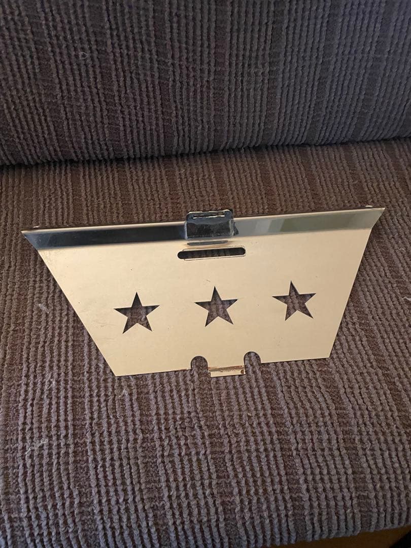 日野グランドプロフィアバッテリーカバーと押さえと前面パネル3点セット 楽天市場】【送料無料】【グランドプロフィア用 バッテリーパネル