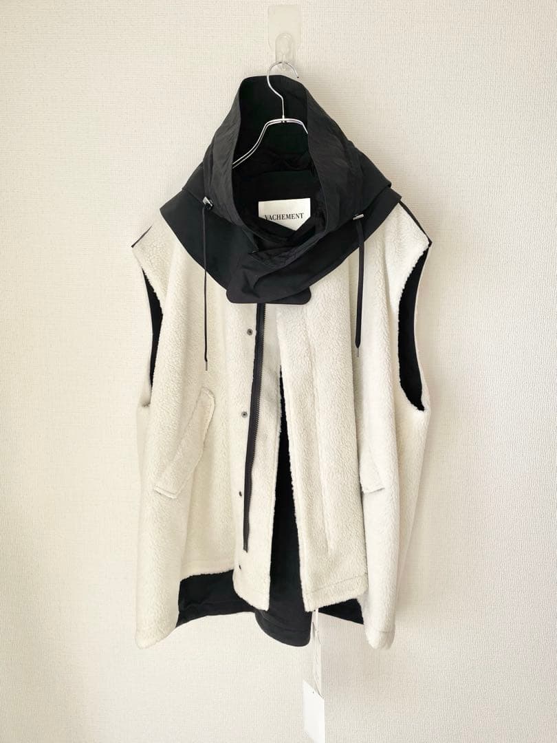 新品】VACHEMENT ヴァシュモン リサイクルシェルタフタ ボアベスト