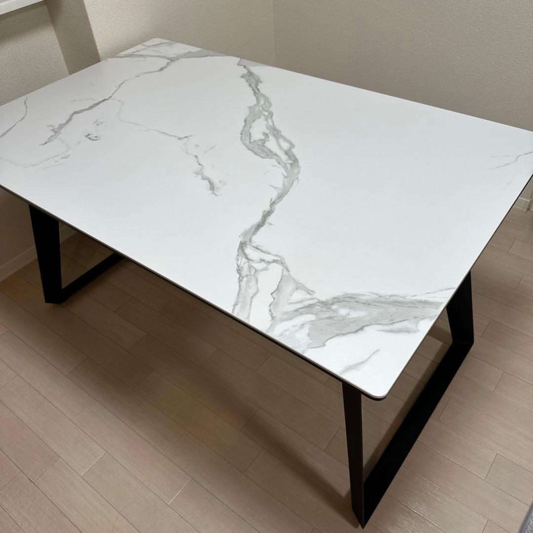 セラミックテーブル　ホワイト　135×85 72