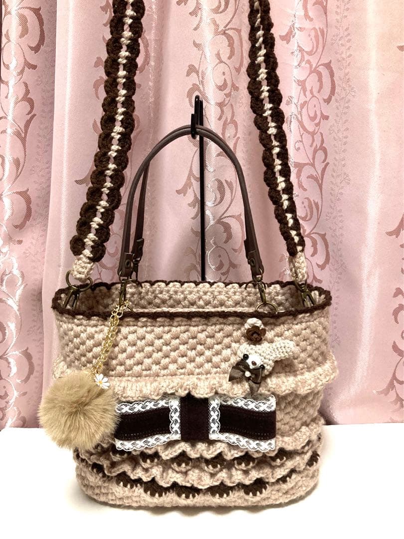 ♥️手編み♥️ハンドメイド♥️いちごフリルバッグ♥️いちごバッグ♥️