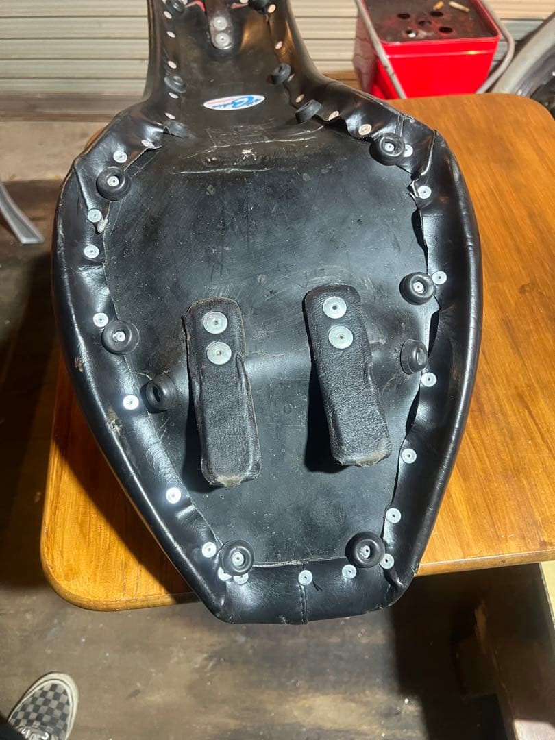 ハーレー ショベルヘッド corbin コルビン シート ガンファイター