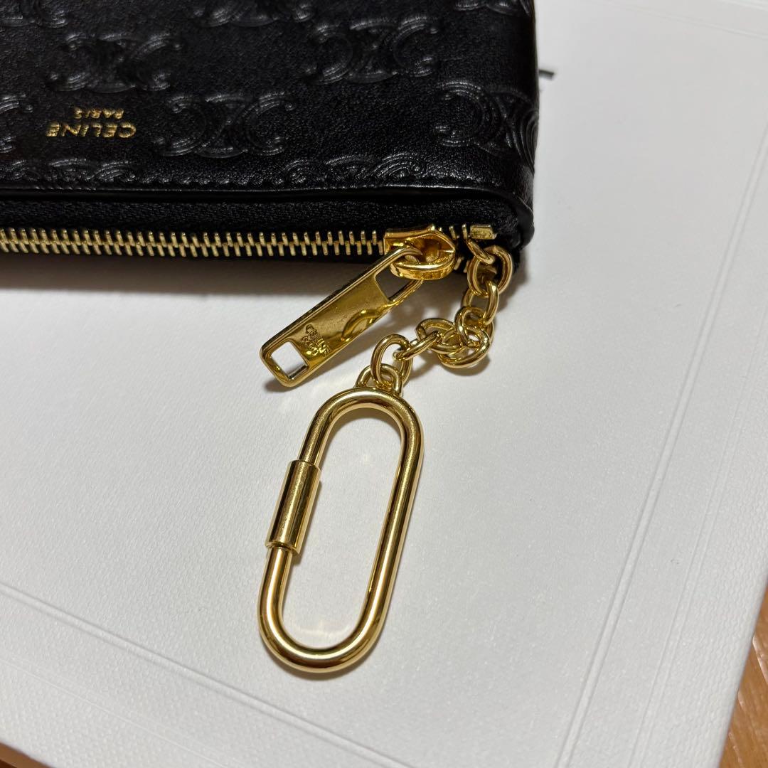 CELINE セリーヌトリオンフ エンボス カーフ フック付きコインカード