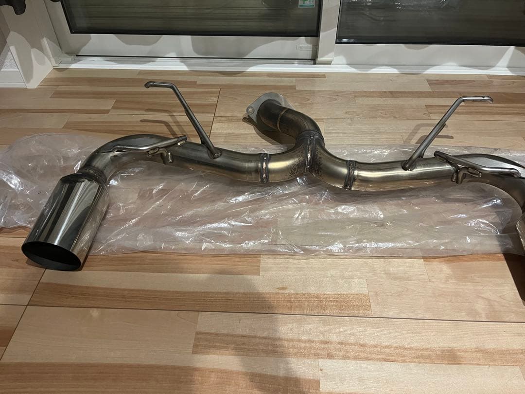 【引き取り限定:愛知】GR86 ロッソモデロ ARMS GT-304RGR