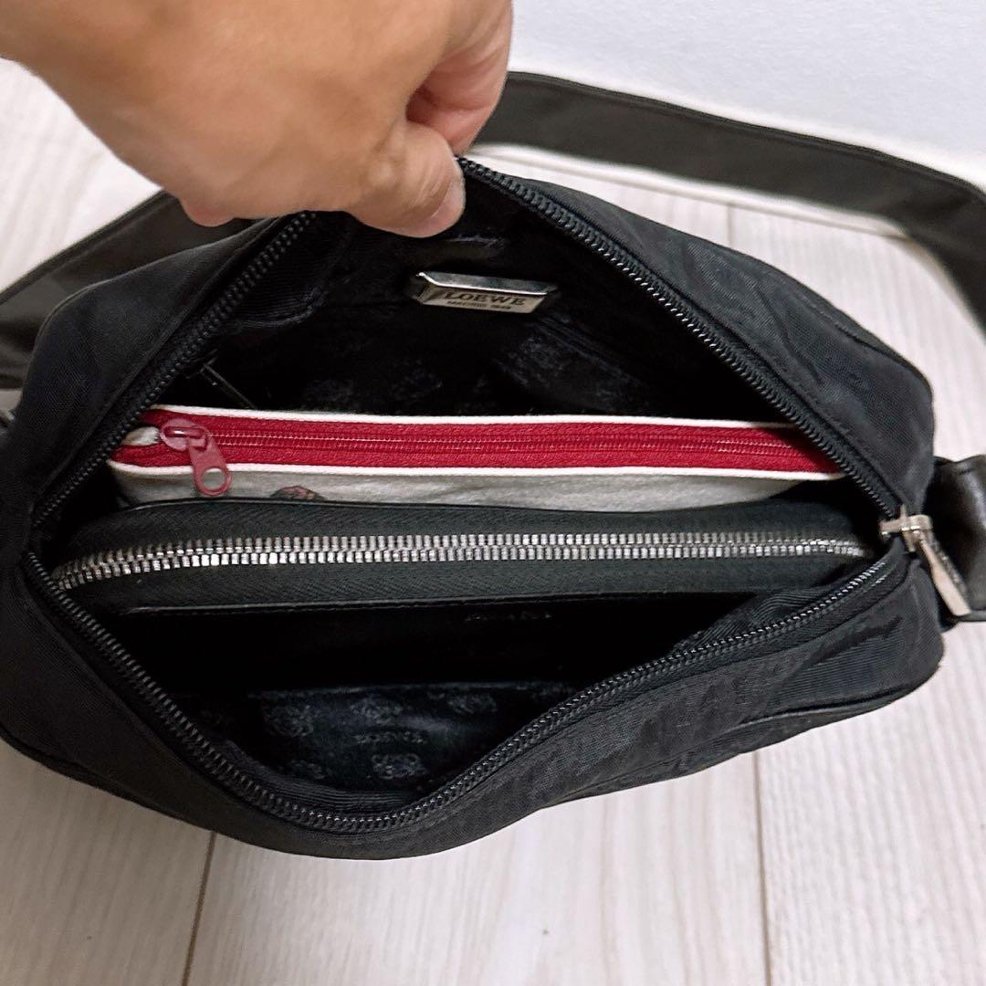 《美品》 LOEWE(ロエベ)ショルダーバッグ