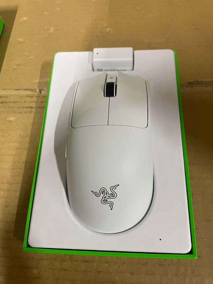 Razer Viper V3 Pro White Editionゲーミングマウス