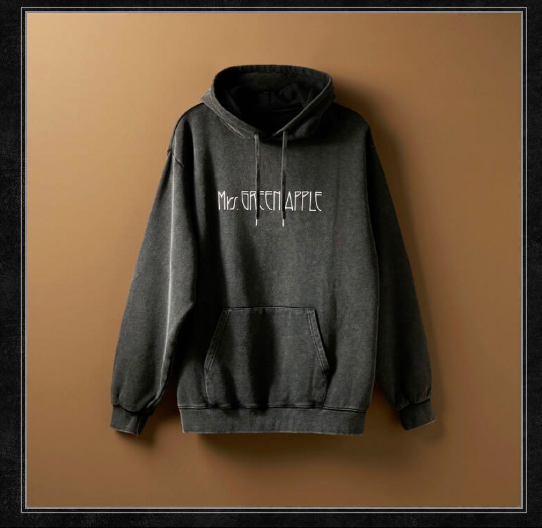 CUTIE STREET OSHI API Zip-up hoodie 真鍋凪咲