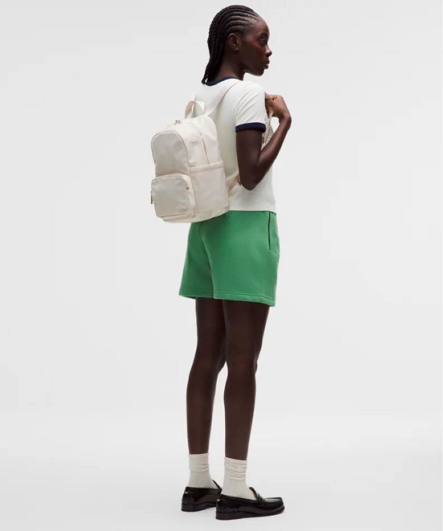 新品未使用　ルルレモン　lululemon リュック　バッグ