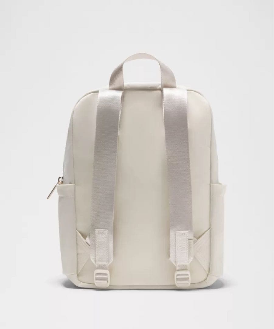 新品未使用　ルルレモン　lululemon リュック　バッグ