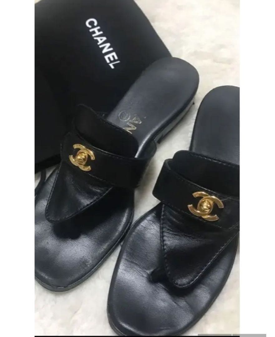 シャネル ターンロックサンダル23センチ - メルカリ
