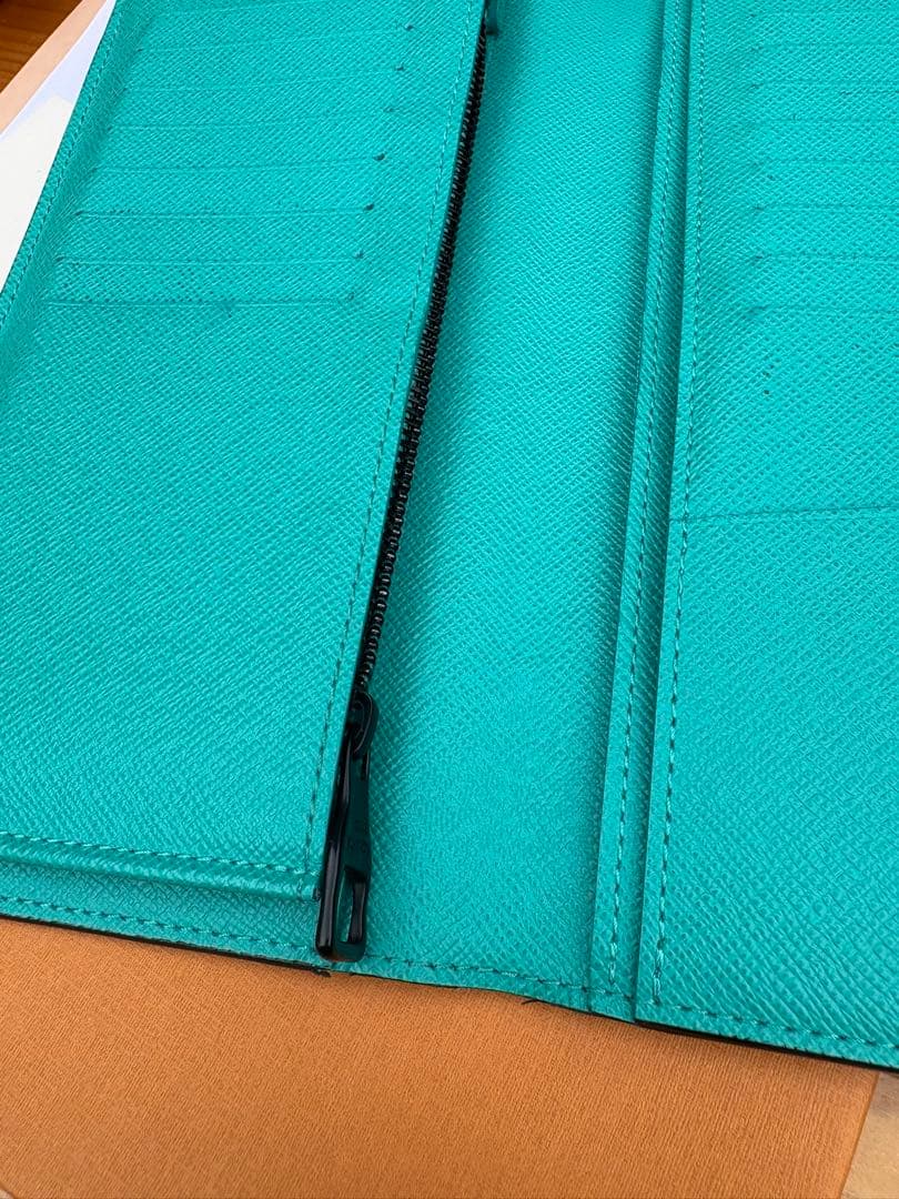 ルイ・ヴィトン ポルトフォイユ・ブラザ　長財布　中古