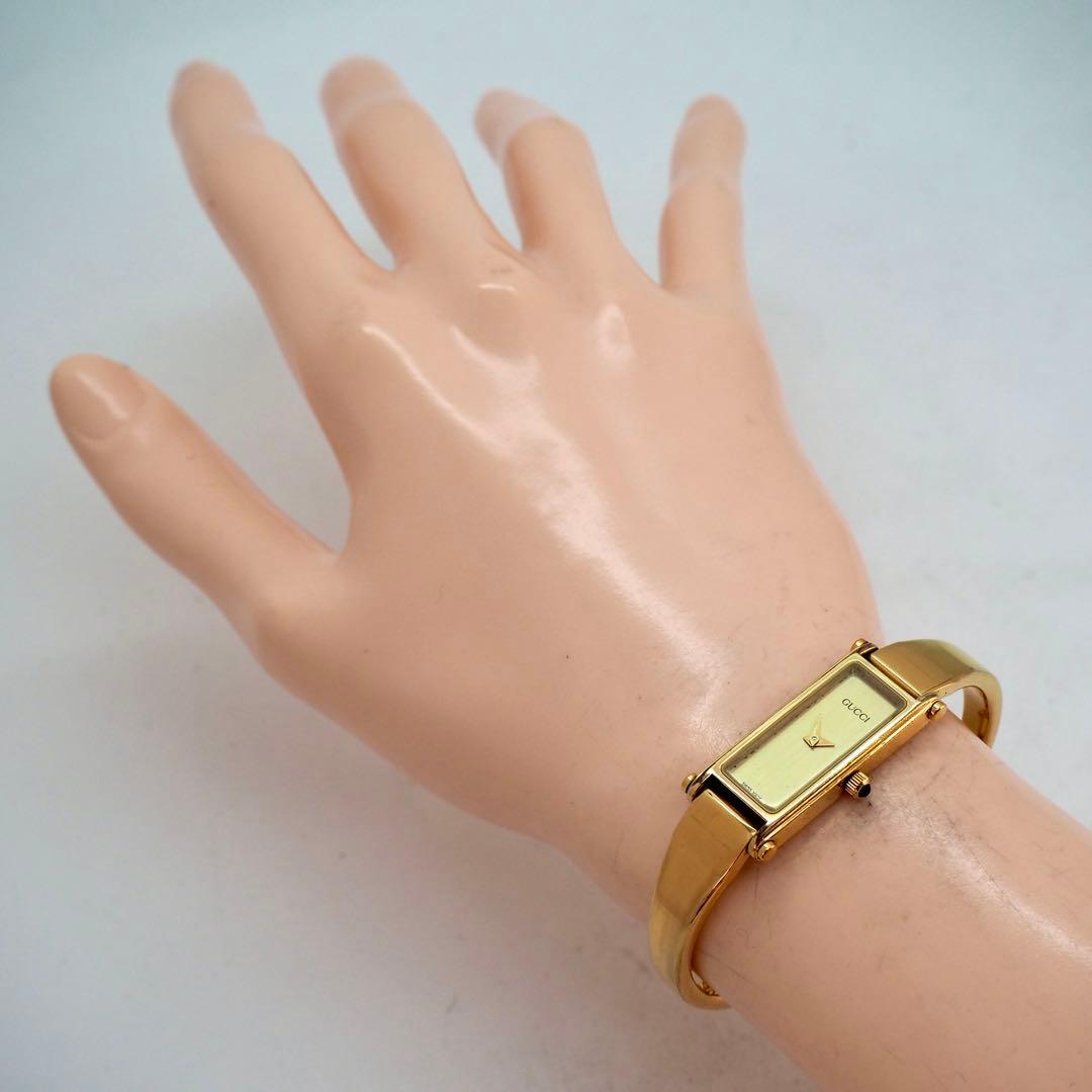 379 稼働 GUCCI 時計 1500 レディース ゴールド バングルウォッチ