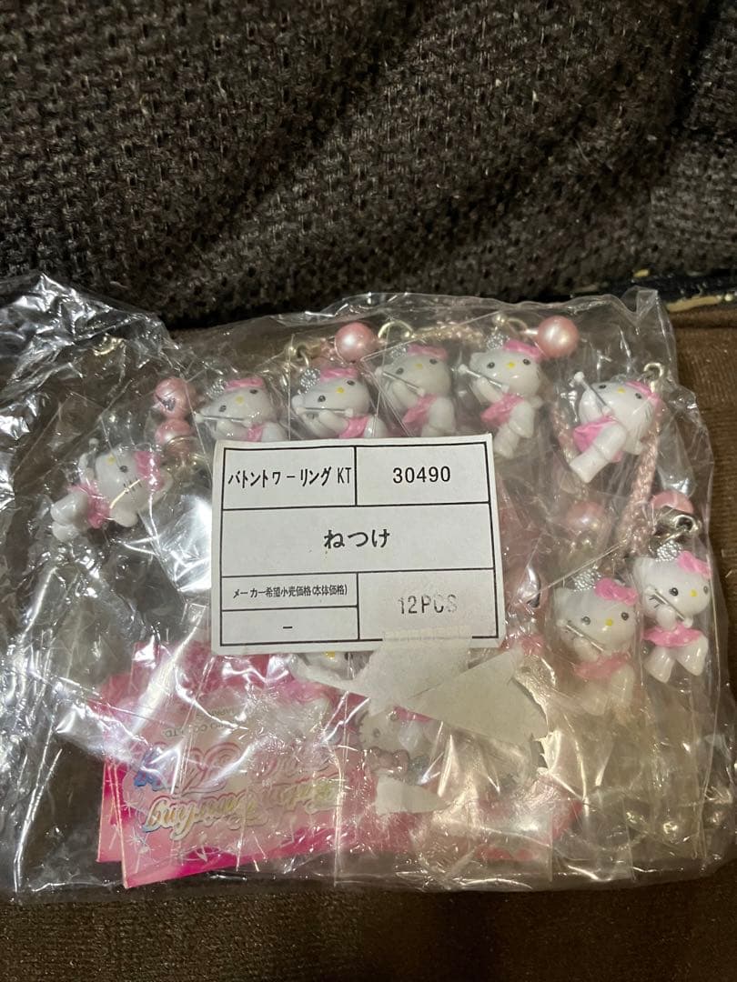 ハローキティ ストラップ マスコット サンリオ 根付け バトン