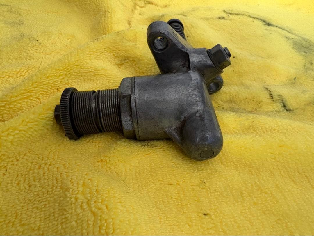 GS400 スズキ 純正品 カムチェーンテンショナー - メルカリ