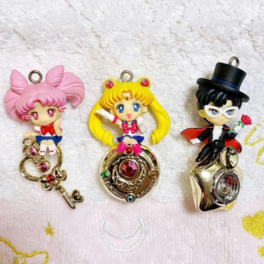 セーラームーントゥインクルドーリー3点セット - メルカリ