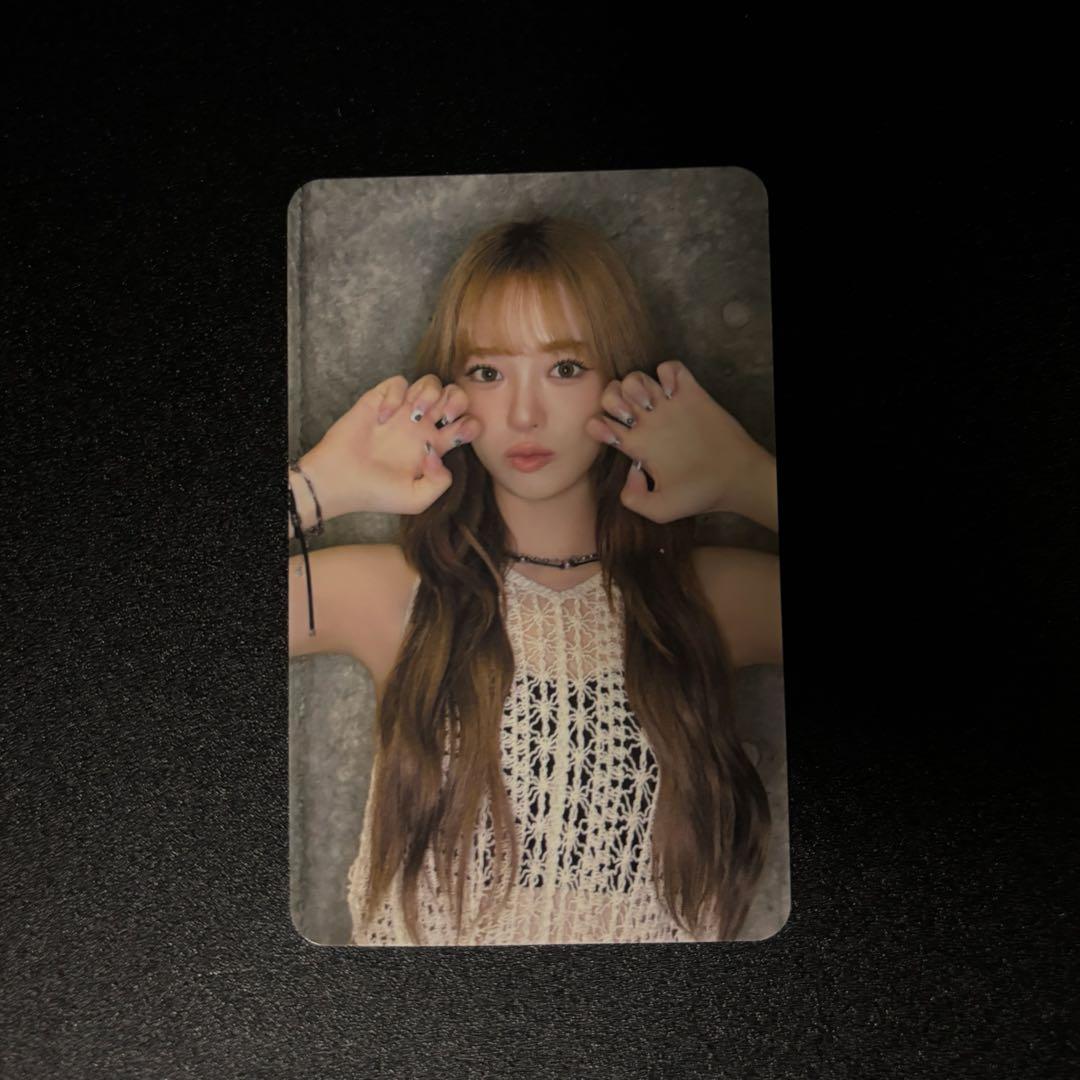 NiziU リオ NewEmotion 会場限定 トレカ - メルカリ