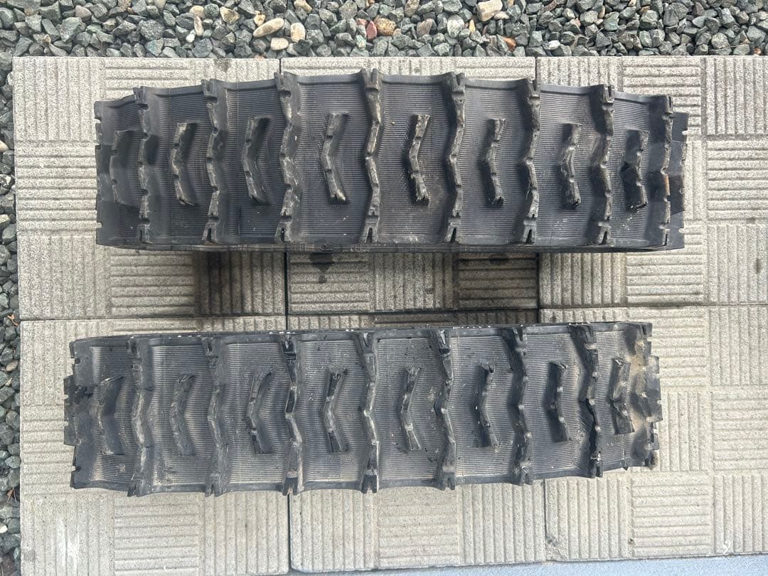 除雪機クローラ 13-63X20 - メルカリ