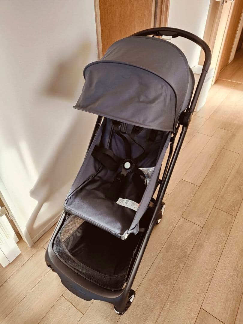 メル40357様　バガブー バタフライ ストーミーブルー バンパーバー付き Amazon.co.jp: bugaboo バガブー バタフライ コンプリート ブラック