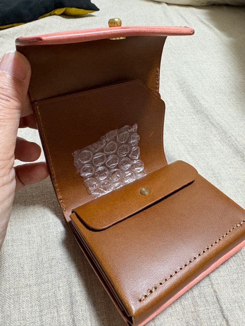 SAFUJI サフジ ミニ折り財布（ヨコ）ピンク&キャメル - メルカリ