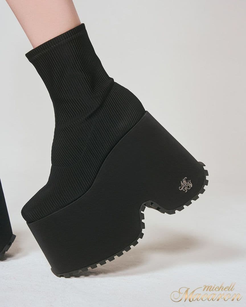 ミシェル マカロン 厚底 ショート ブーツ 14.5 cm 最強 盛れ - メルカリ