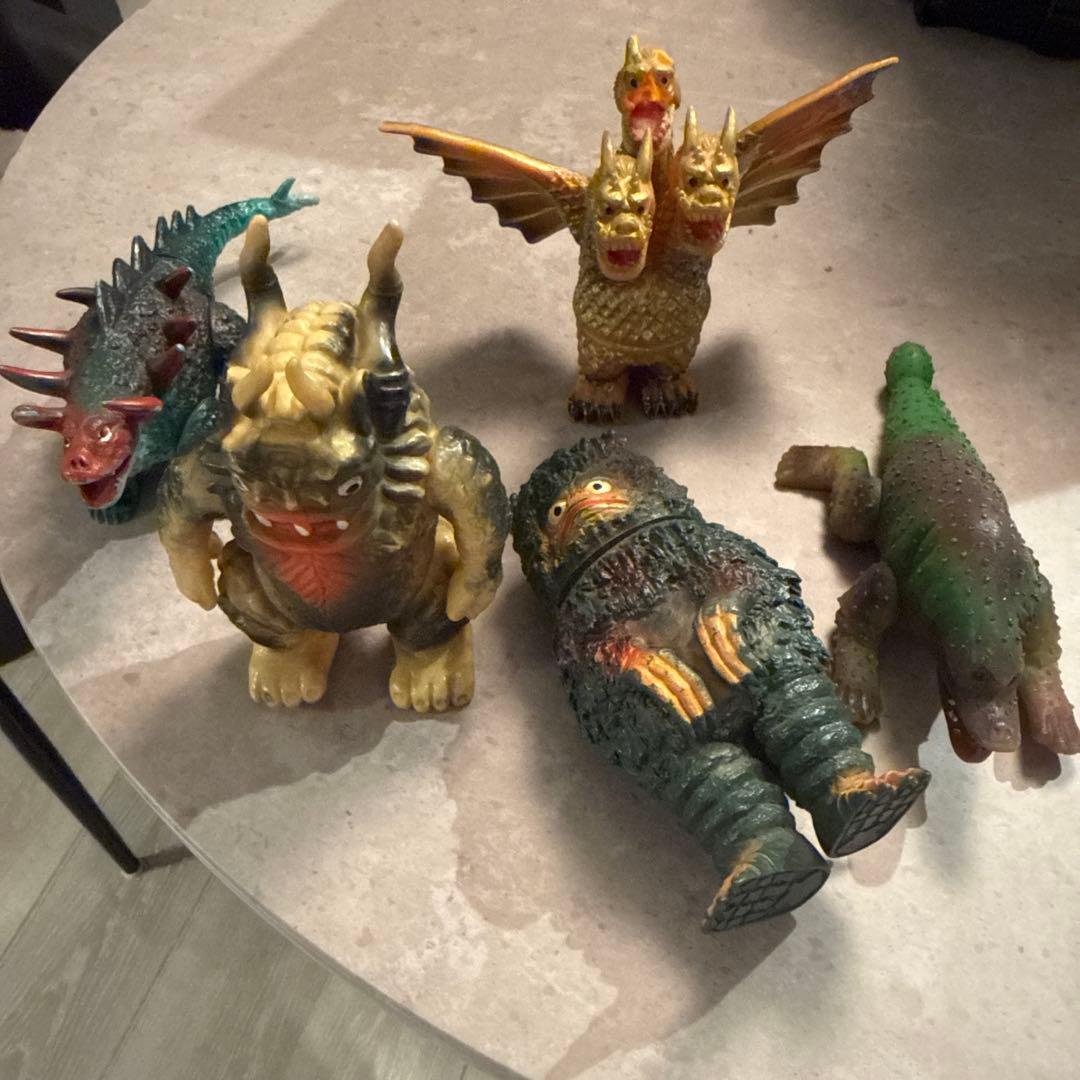 断*す様 ウルトラマン 怪獣 ソフビフィギュアセット ウルトラ怪獣DX デストルドス｜ウルトラマンおもちゃウェブ｜バンダイ