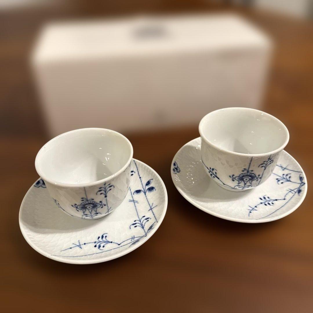ロイヤルコペンハーゲン湯飲み 2個セット 皿付き - メルカリ