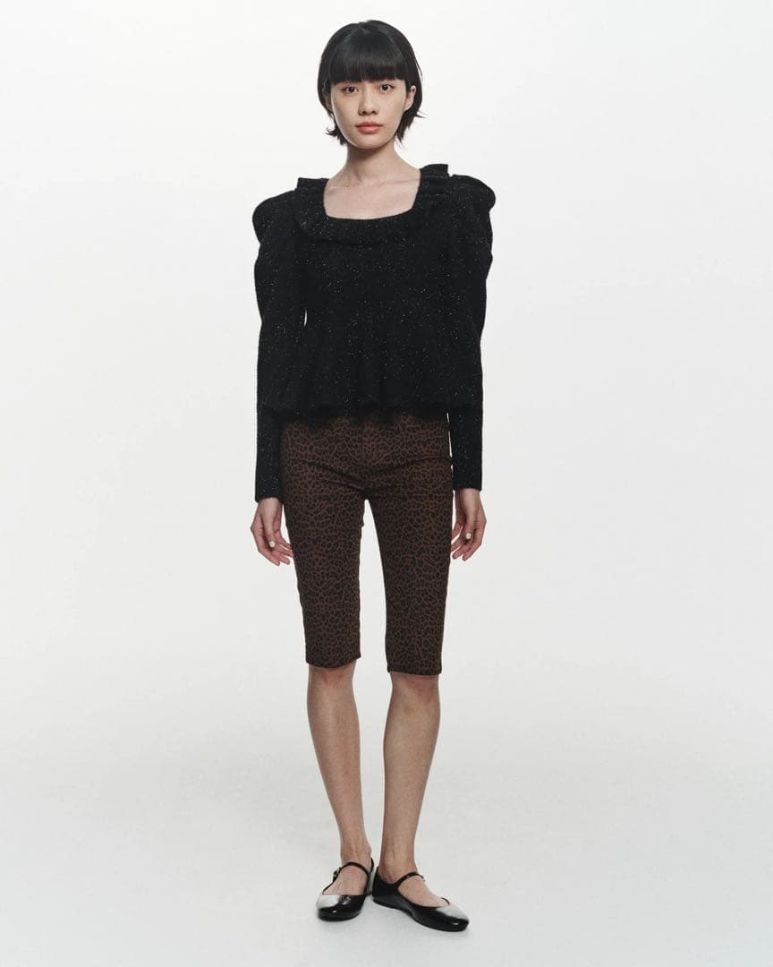 新品】2025年版 Bibiy LISA PEPURAMU TOP即日発送 - メルカリ