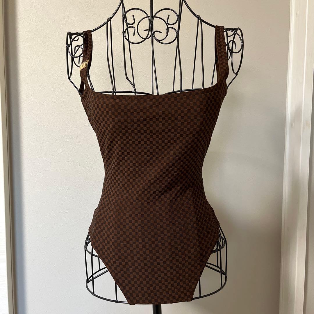 ルイヴィトンダミエワンピース水着 LOUIS VUITTON（ルイ・ヴィトン） 水着 ダミエ総柄 スイムウェア