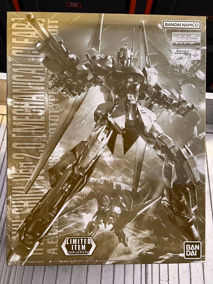MG 1/100 百式(クリア) ガンダムベース限定品 特別企画】「MG 1/100 ガンダムベース限定 百式 Ver.2.0 [メカニカル