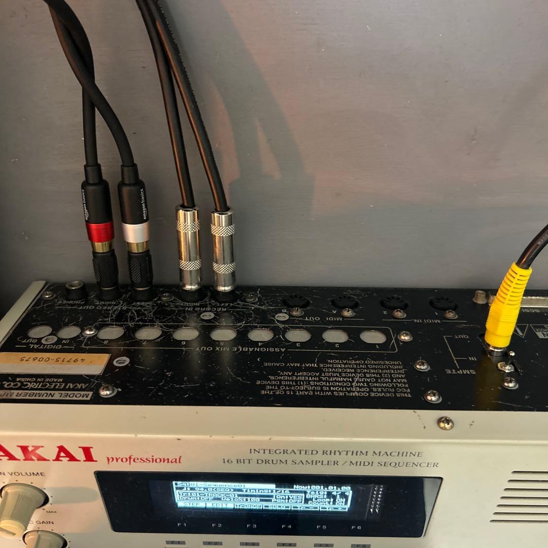 AKAI MPC2000 サンプラー メンテナンス済 USBカスタム◎ 送料