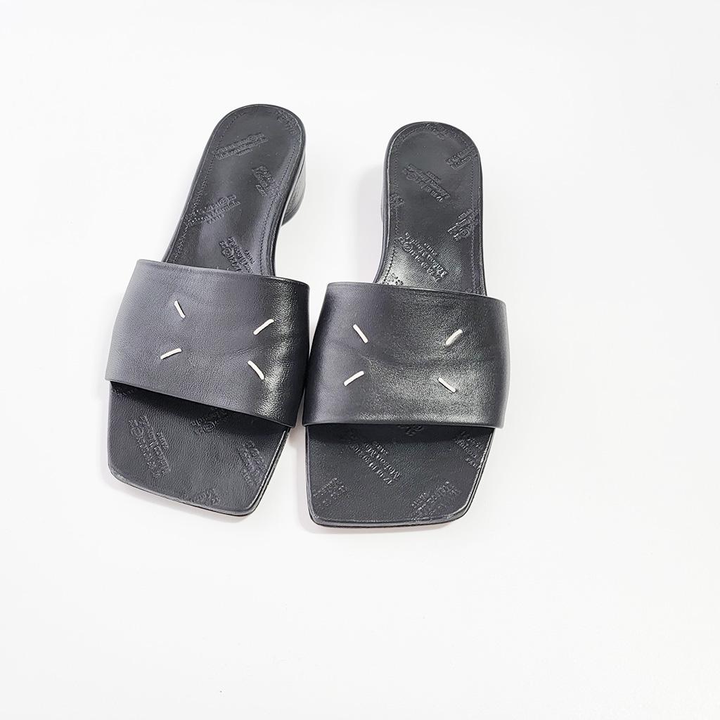 メゾンマルジェラ　レザー 4ステッチ サンダル ミュール　ブラック　37 MM6 MAISON MARGIELA エムエムシックス メゾン マルジェラ ミュール