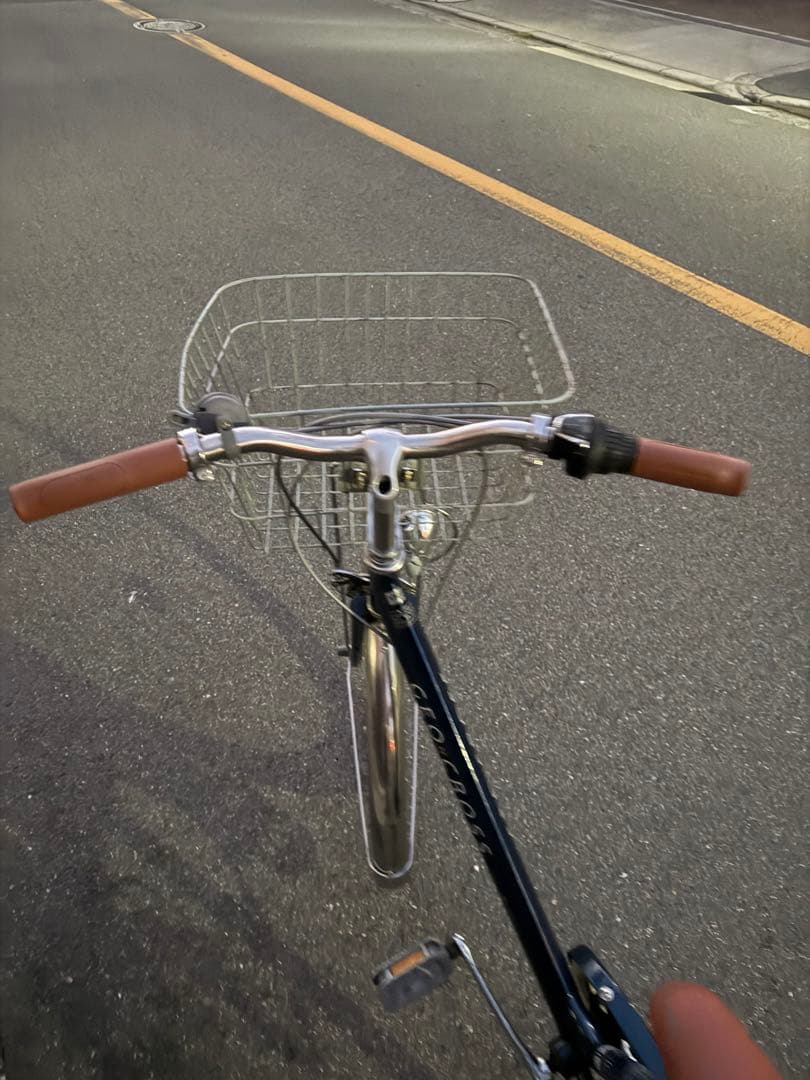 154 自転車 大阪市 【引取り限定】 27インチ 美品 変速付き 車・バイク