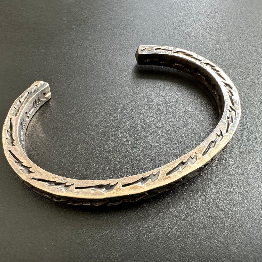 NAVAJO Sunshine Reeves 4面スタンプワーク バングル - メルカリ