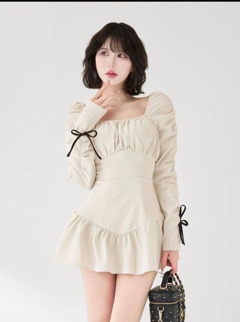 Darich ダーリッチ スクエアネックギャザーミニワンピース FREE スクエアネックギャザーミニワンピース – Darich (ダーリッチ)