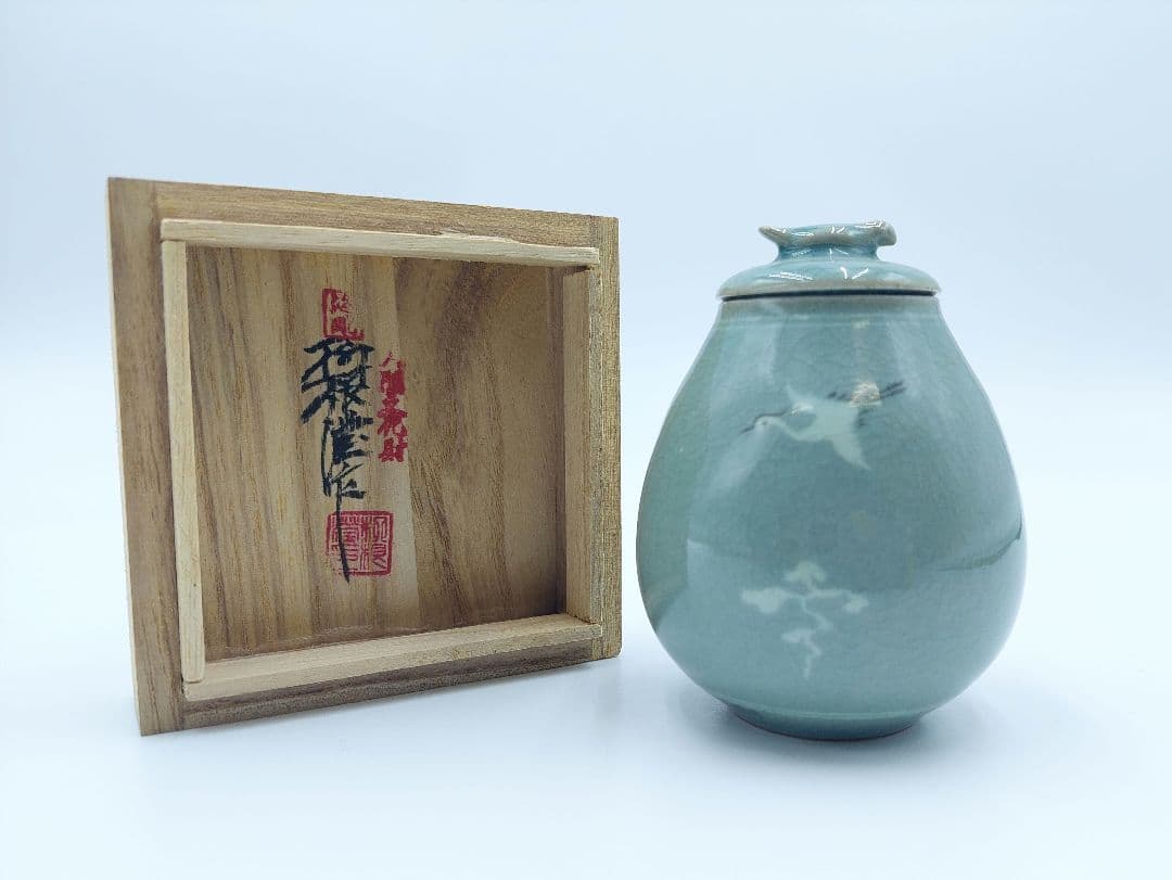 人間国宝 海剛 柳海剛 柳根瀅 高麗青磁象嵌曇鶴文 茶入 桐共箱 - メルカリ