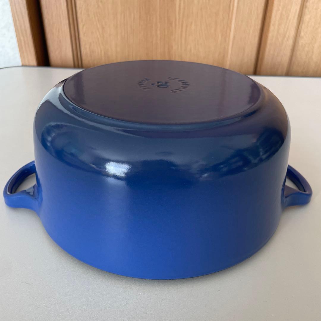 美品 ル クルーゼ ココットロンド 両手鍋 希少色 青 ブルー