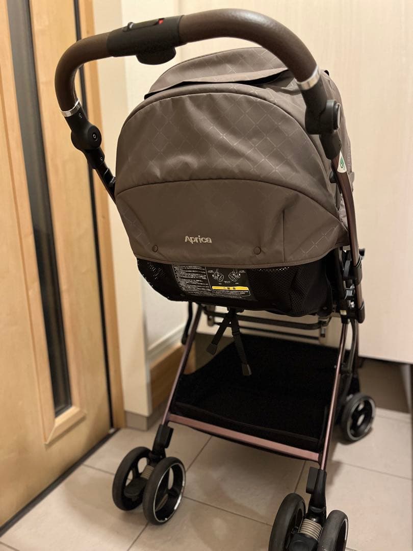 Aprica オプティアクッショングレイス