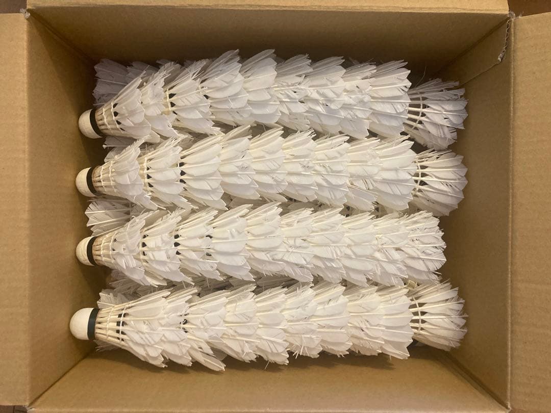 ニューオフィシャル・エアロセンサ700などノック用シャトル 90個