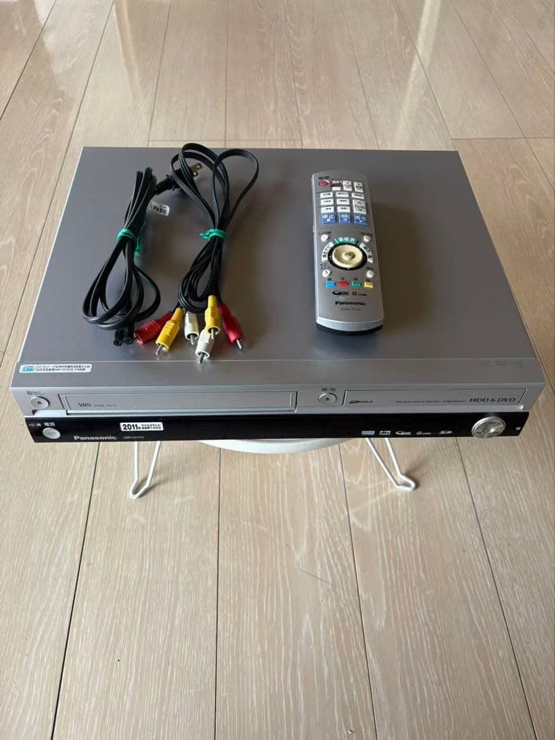 パナソニック DMR-EH75V ＨＤＤ/VHS/ＤＶＤレコーダー ビデオデッキ 概要 HDD内蔵ビデオ一体型DVDレコーダー DMR-EH75V | ブルーレイ