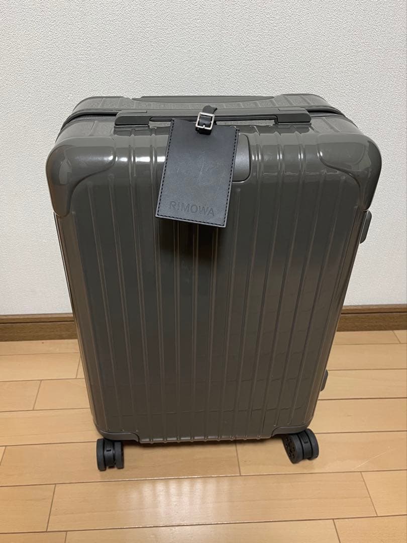 RIMOWA エッセンシャル キャビン グレー - メルカリ