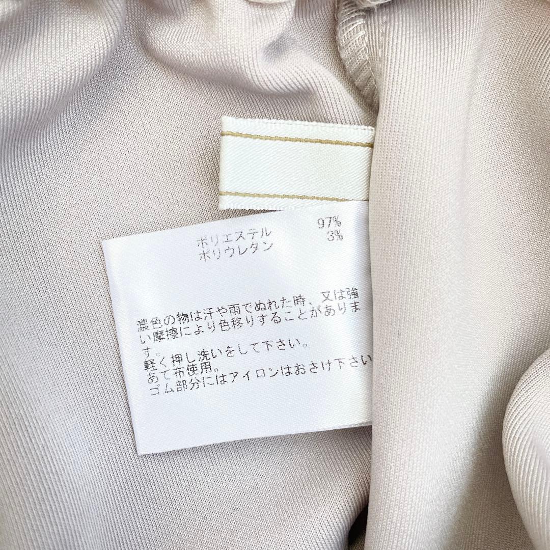 ホワイトジョーラ ワーママ スーツ カラーレス グレージュ 大きいサイズ 七五三