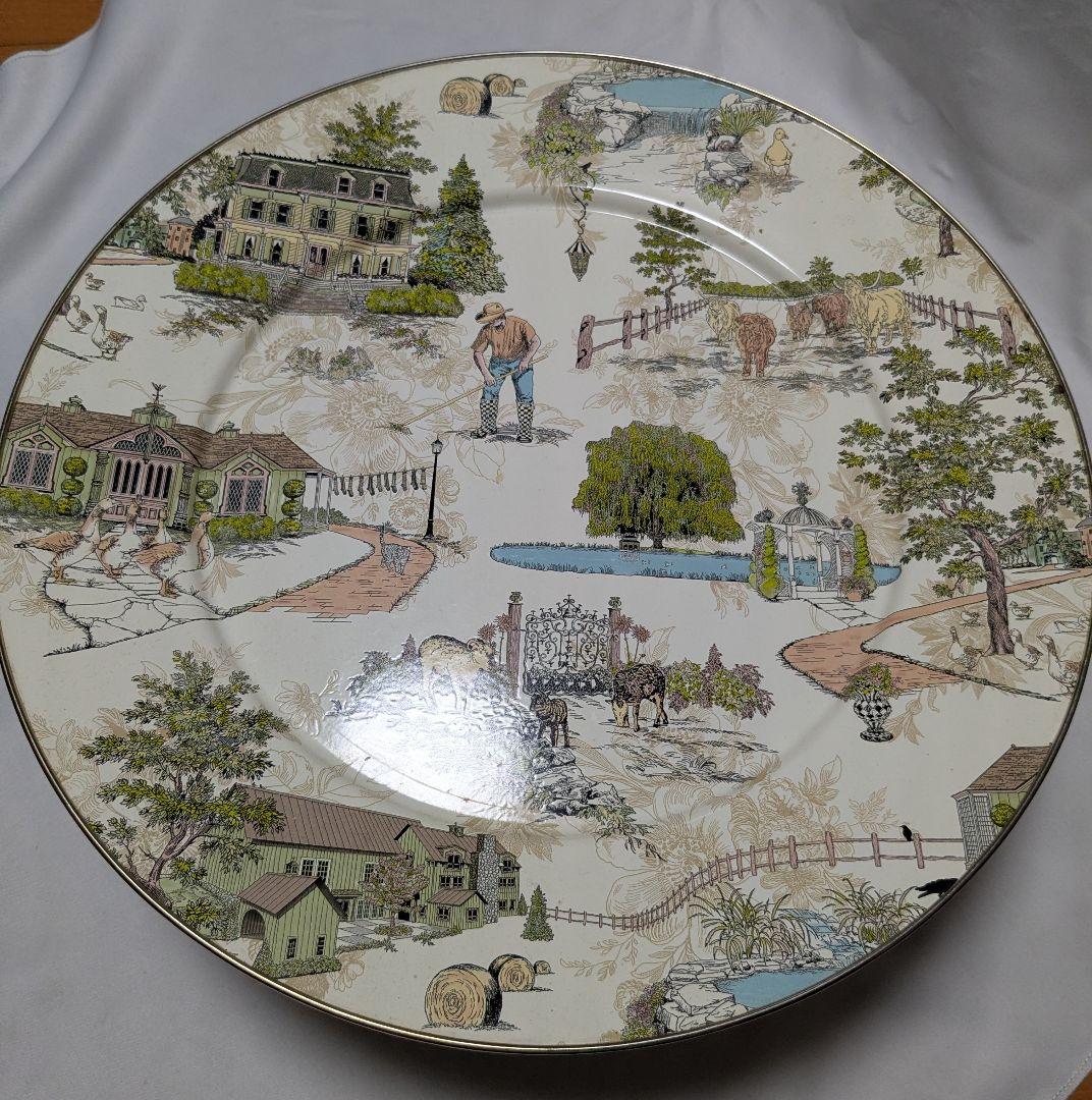 MACKENZIE-CHILDS Aurora ラージケーキスタンド Amazon｜Mackenzie-Childs Courtly Check エナメル 2段スイート