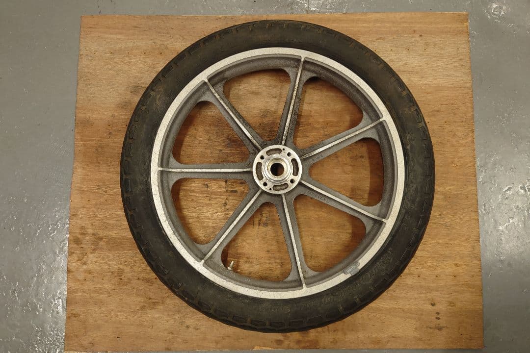 カワサキ Z系 純正キャストホイール - メルカリ